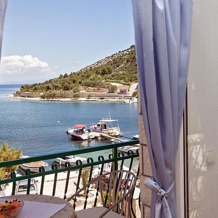 Villa Stana Vinišće エクステリア 写真