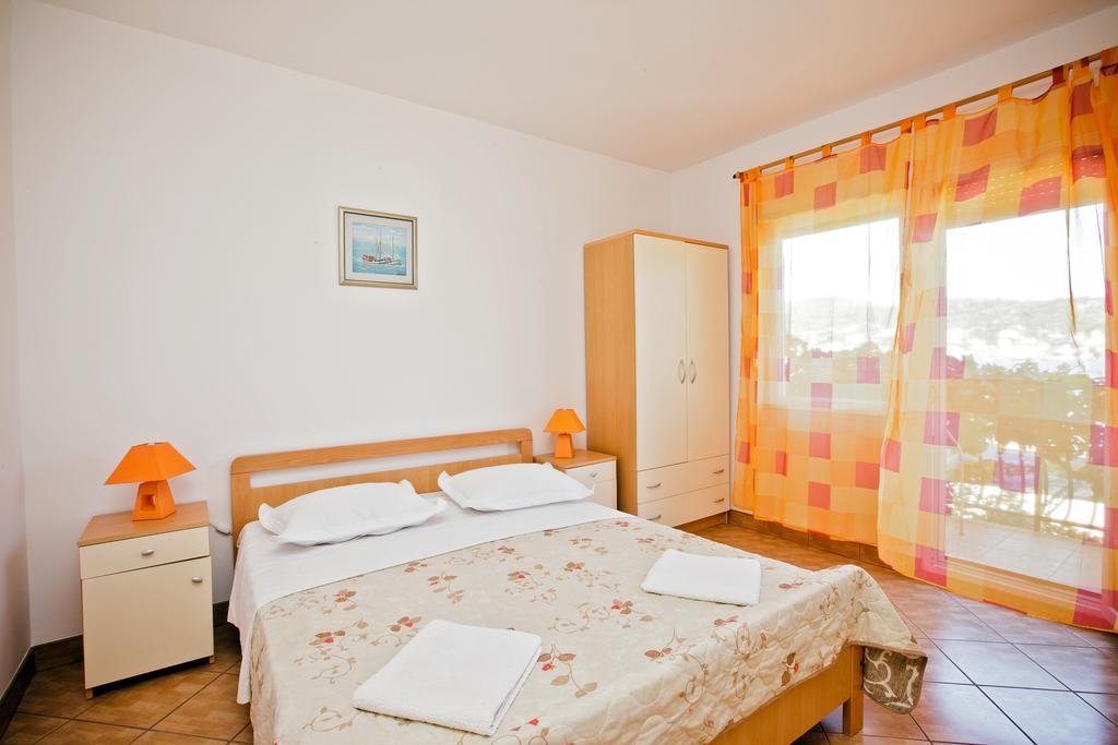 Villa Stana Vinišće エクステリア 写真