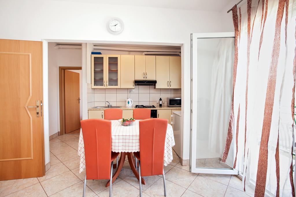 Villa Stana Vinišće エクステリア 写真