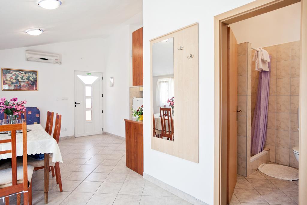 Villa Stana Vinišće エクステリア 写真